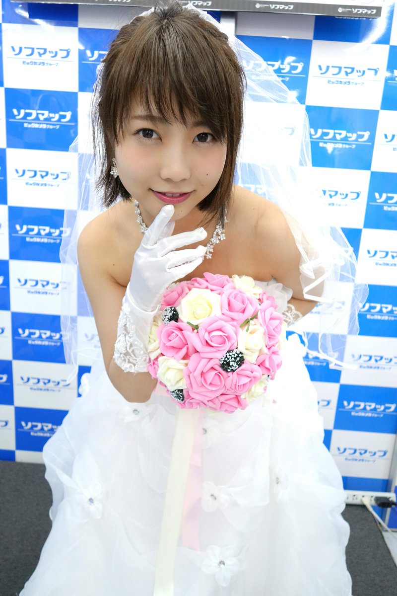 まるちゃん 21٩ ᐛ و 僕のお嫁さんは戸田真琴 Dvd発売記念イベント T Co 0vf3niyx8w 究極のコスプレ ウエディングドレス お嫁さまこりんになっちゃった ゚w゚ めっさ美人まこりん 撮影画像の使用許可は事務所さん了承済みです 戸田