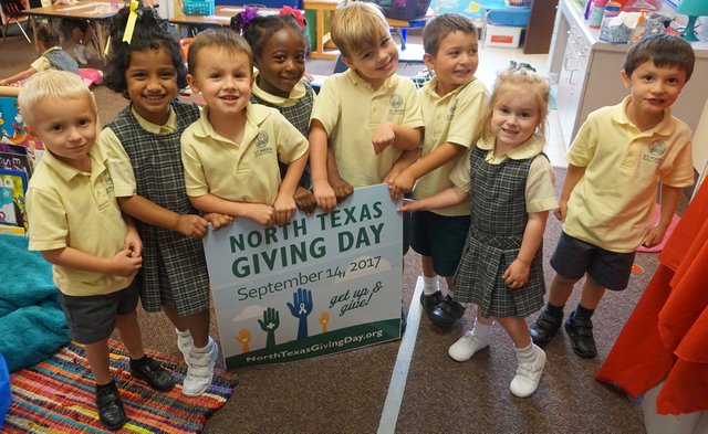 stmarkcatholic's tweet photo. Littlest 2 biggest LIONS expressed love 4 @stmarkcatholic, &amp; so did u. Thx 4 ur generosity. This day was full of LION PRIDE! #NTxGivingDay https://t.co/0kMlZWuJgq