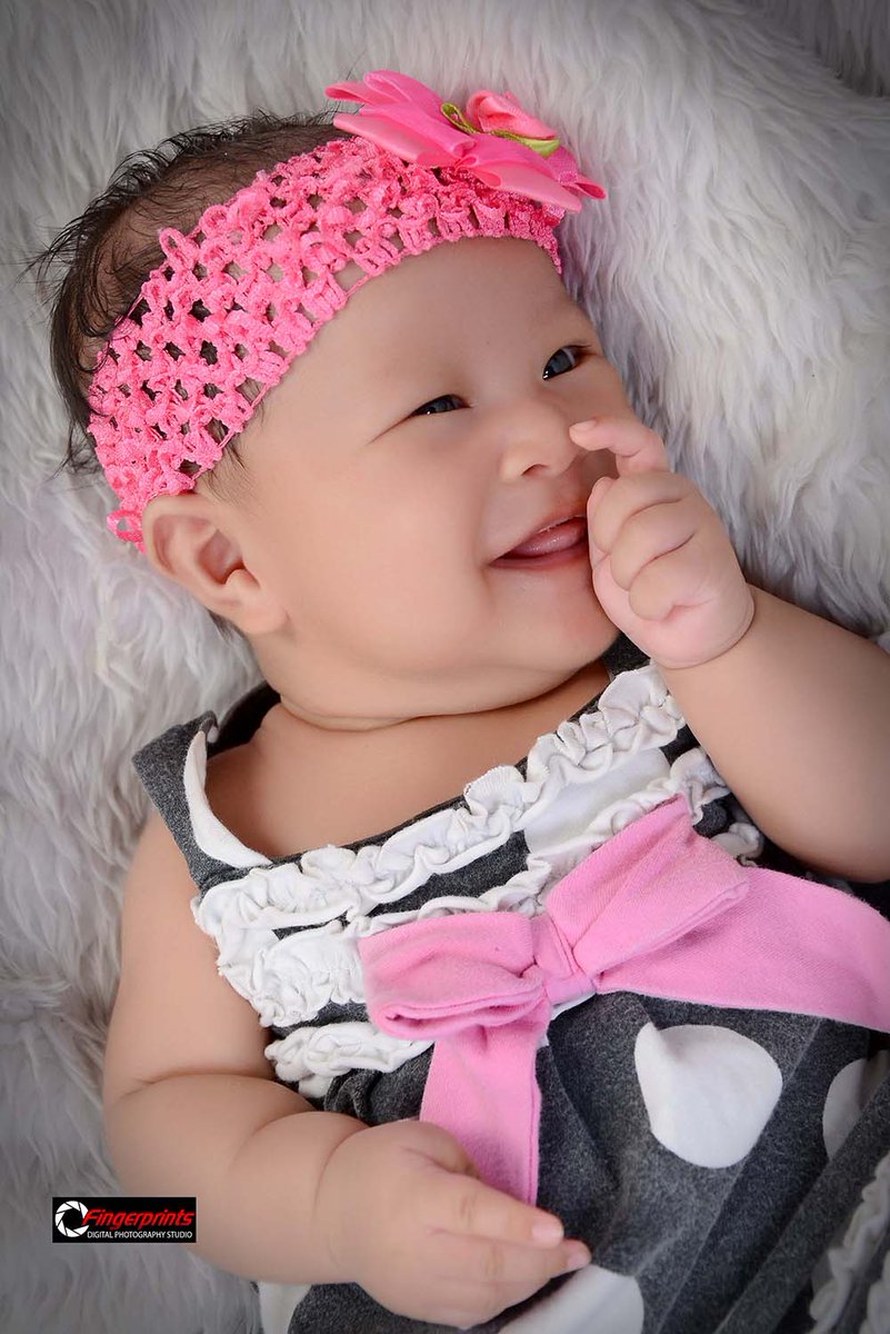 smilegracesomar's tweet image. loving you is all I wanna do my bebe girl.. love you so much... #TrixieGraceElyse #makegoodmemories
