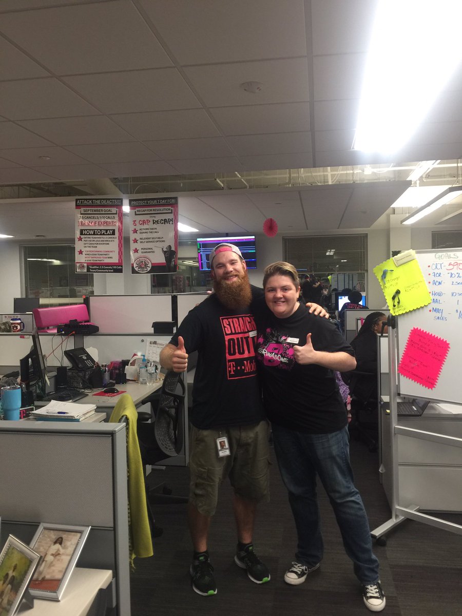 EMowjee's tweet photo. #205TakeOver locked and ready for the launch #Bham2TheCore #RunAsOne @m_wan4life https://t.co/wgPqVkyQft