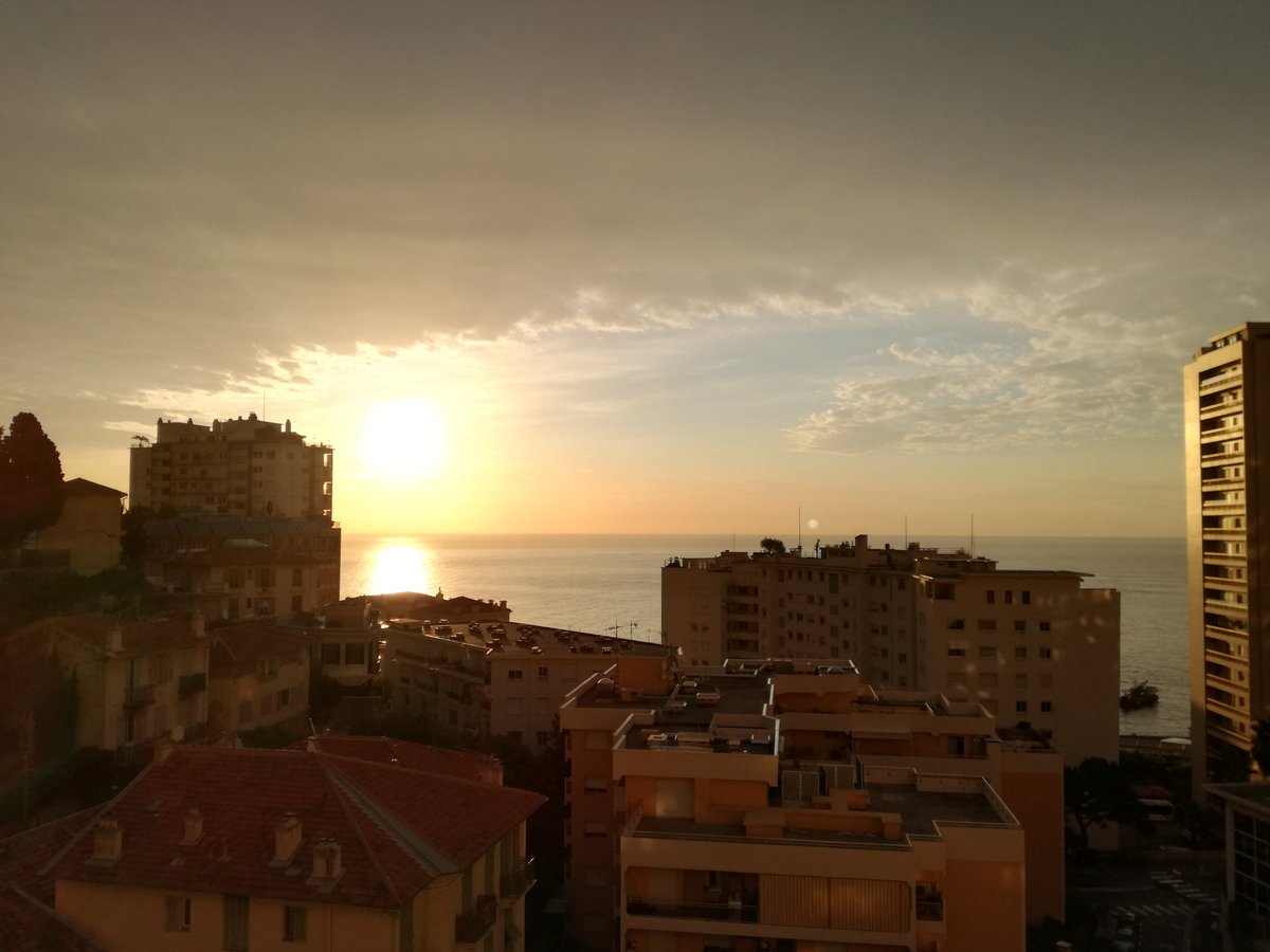oki_stpg's tweet photo. Good morrrrrrrning, Monaco!
#AMEC2017 https://t.co/gAs1Bkkwoi