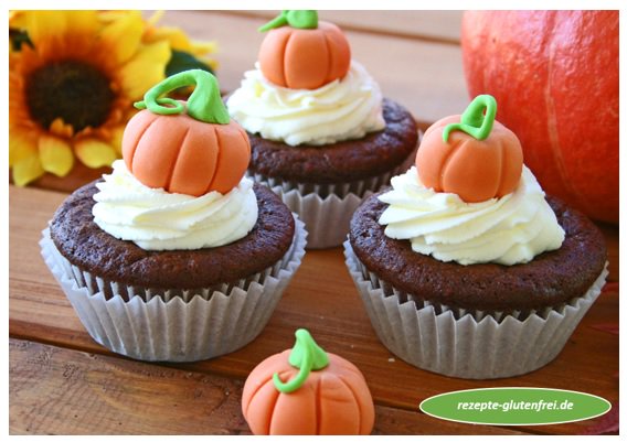 Glutenfreie KÜRBIS-SCHOKO-MUFFINS! Herrlich saftig, schokoladig und köstlich soft: rezepte-glutenfrei.de/?p=6529