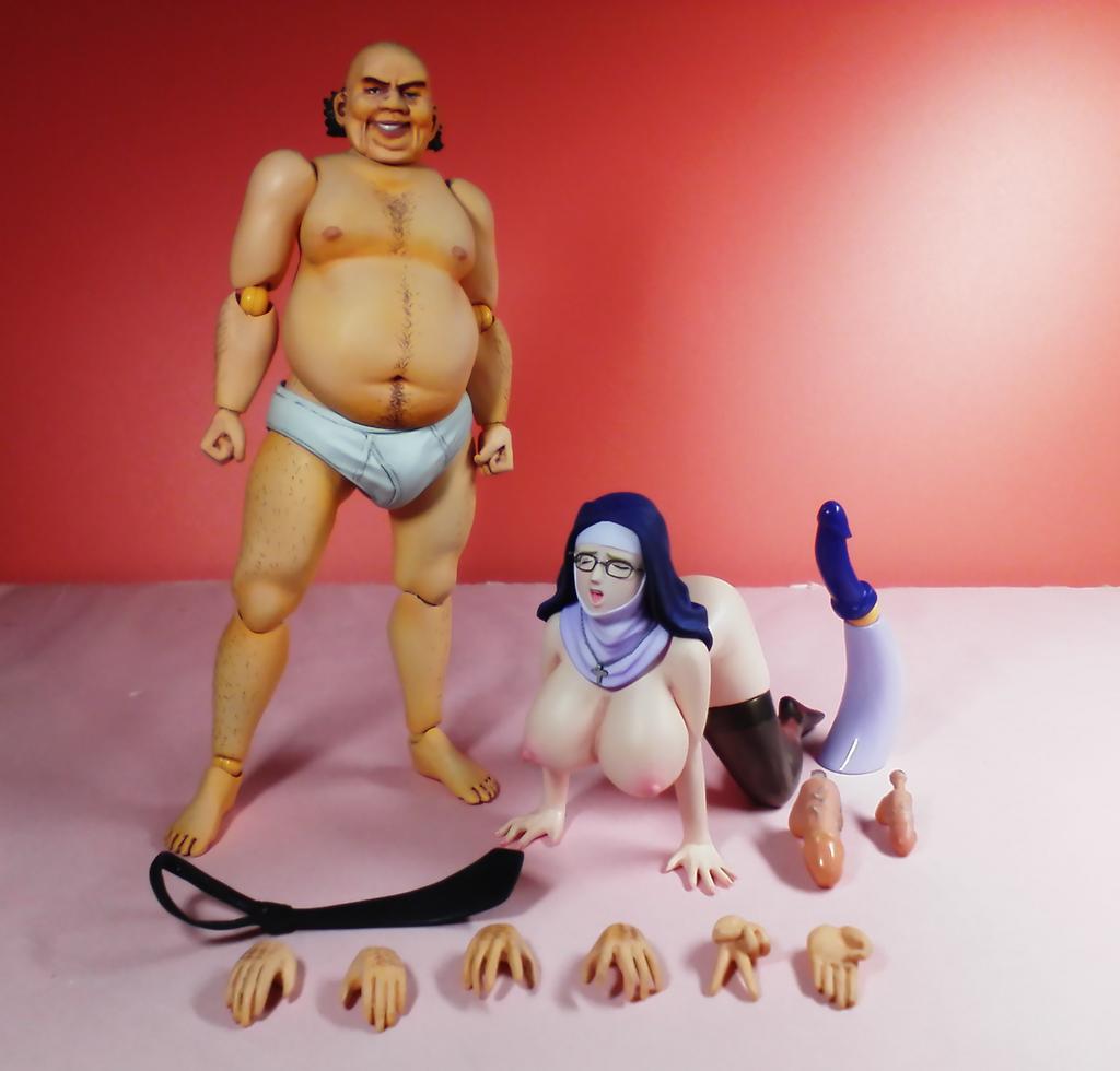 ダイキ工業よりおやじフィギュアが届く Togetter