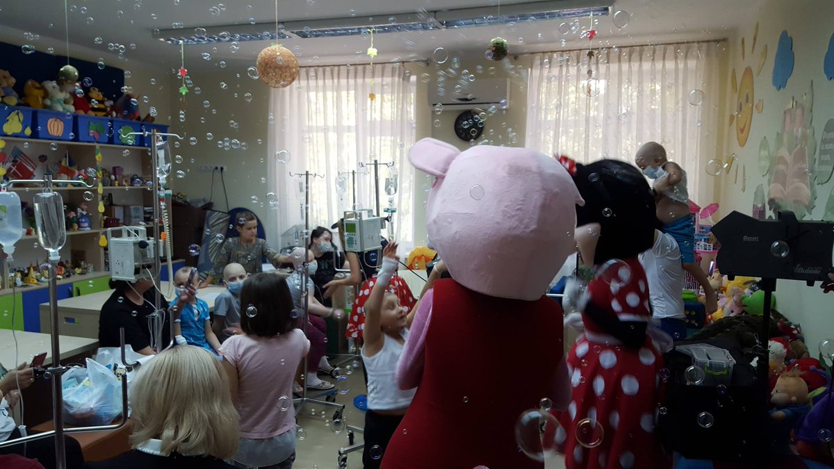 odimm_md's tweet photo. Campania de caritate inițiată de #ODIMM pentru copiii bolnavi de cancer, spitalizați la Institutul Oncologic din #Chișinău #Moldova https://t.co/Q4hl7wigeo