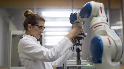 Innomech's tweet image. Robotics head urges UK manufacturers to embrace automation buff.ly/2jl8a8X