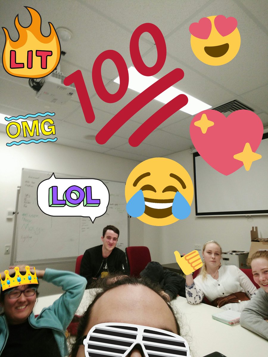 UC_GameDev_Club's tweet photo. Woah hey guys having another fabulous meeting with the #UCGDC https://t.co/2b0TjYzLsF