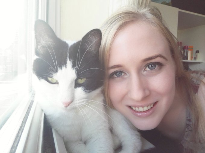 Thank Fuck it's Friday!! #FridayFeeling only one more drag at work for you all and it's the weekend!<a href="/tag/fridayfeeling"class="tags">#FridayFeeling</a>