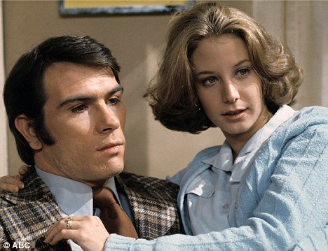 Happy birthday Tommy Lee Jones 