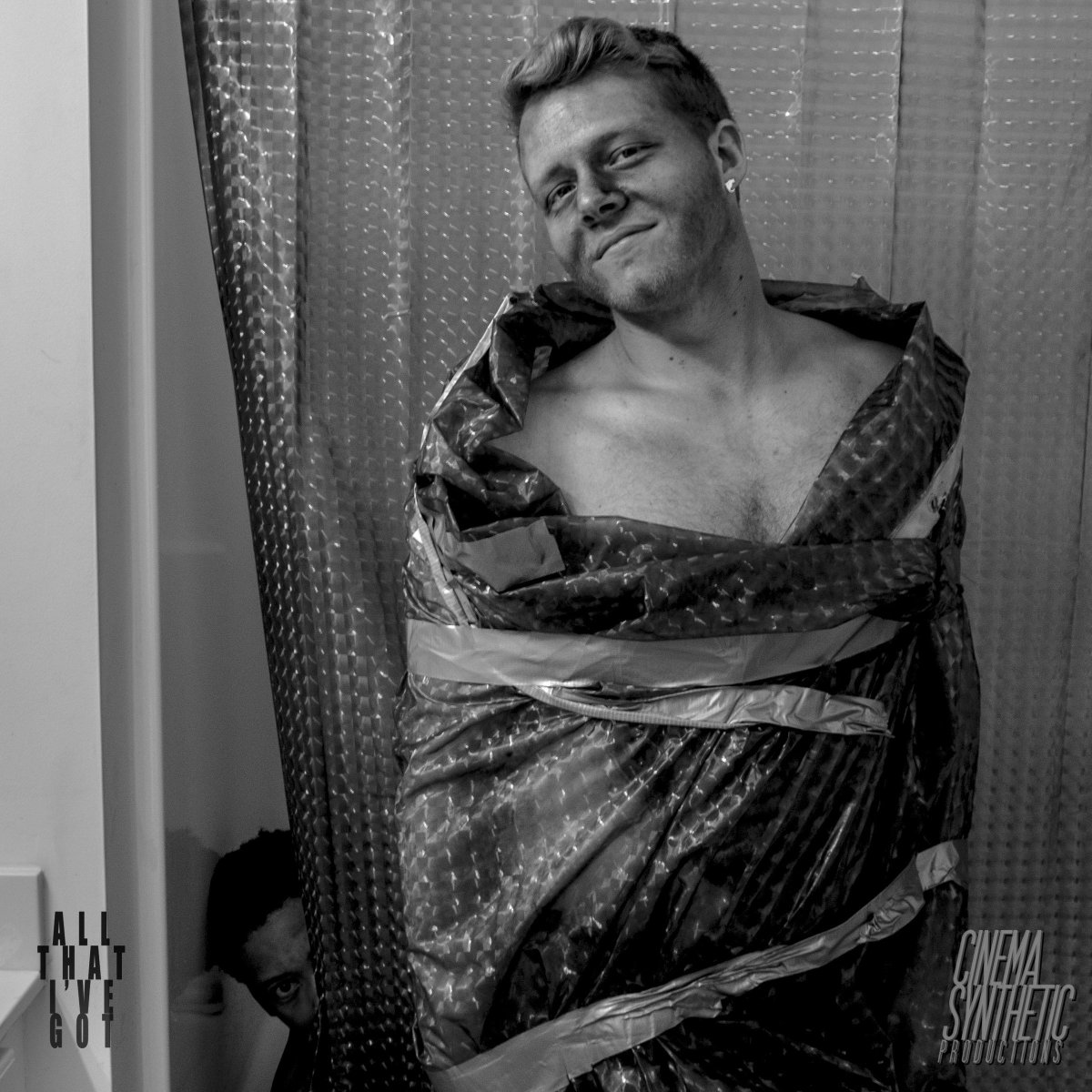 ATIGFilm's tweet photo. Peek-a-boo! 
#ATIGFilm #QueerHorror #IndependentFilm #HorrorFilm #ScaryMovie #Scary https://t.co/EUfx9tFz0n
