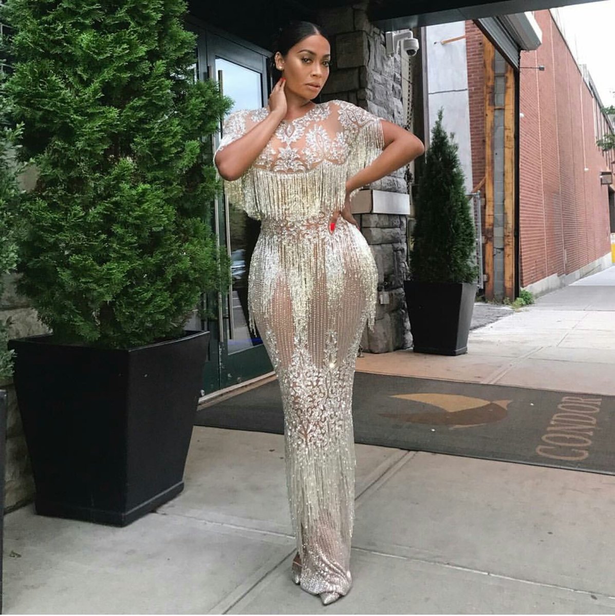 meika24's tweet photo. #diamondball2017 #redcarpet #FASHION #trendy #Style #design #stylish #celebstyle #accessories #LadySBlog #Markham #Toronto https://t.co/hty0dRmFPv