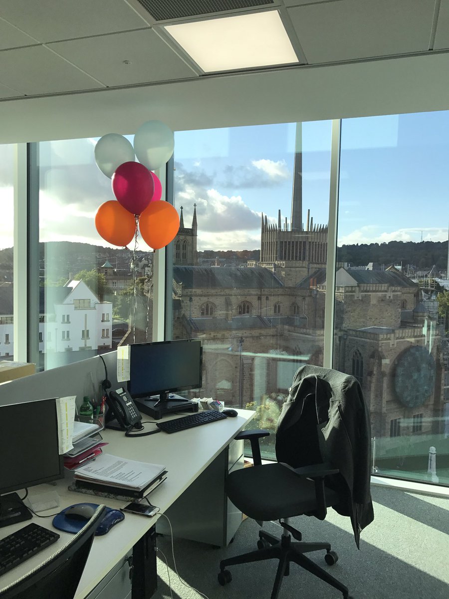 Amy_H_CM's tweet image. Just trying to figure out how you get any work done with views like this from your desk! Thanks @bbcathedral #NewHome