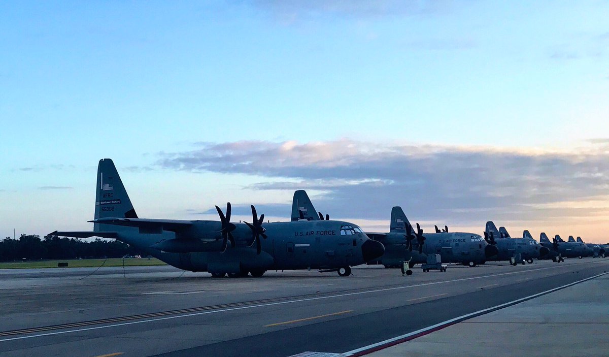 Hurricane Hunters tweet media