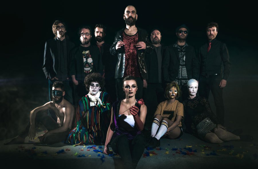 Os recordamos que esta noche a partir de las 00.30h podremos disfrutar del conciertazo de <a href="/Eskorzo/">ESKORZO</a> ¡A darlo todo! 👇