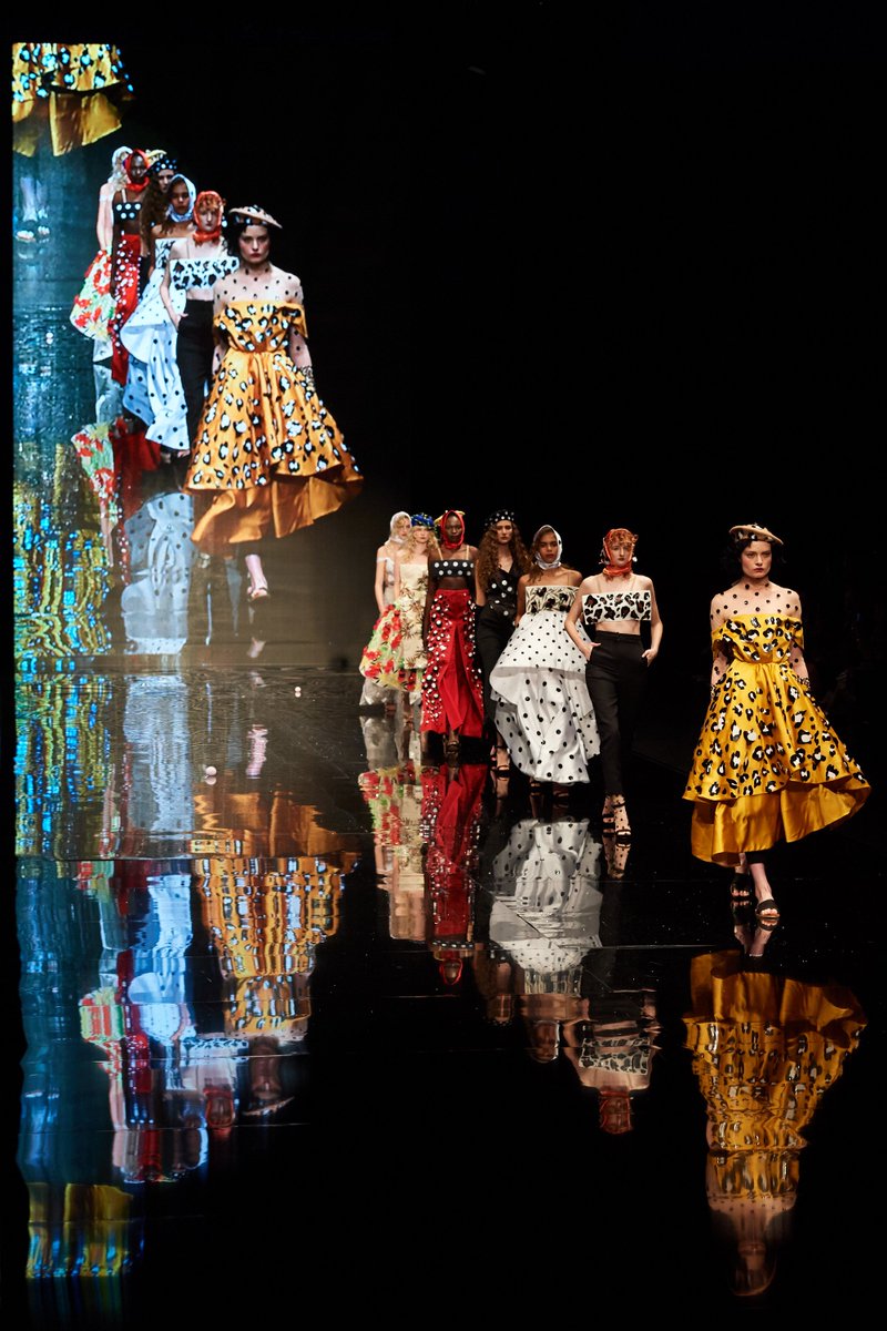 perthfashfest's tweet photo. An incredible New Generation runway presented by AMP Capital @karrinyupcentre #gardencity #perth #TPFF2017 #TPFF @ARTalkWA @Telstra https://t.co/YvU4XcbwTP
