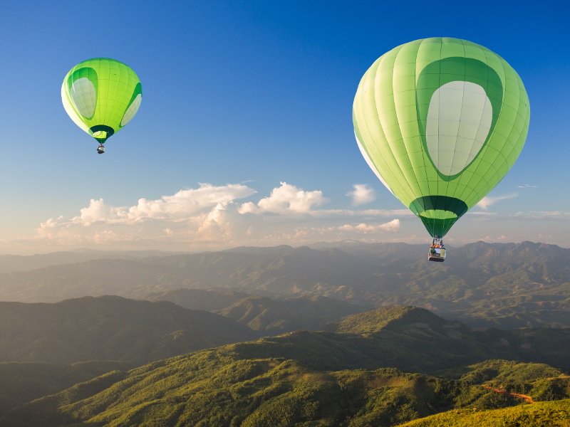 rahmenprogramme's tweet photo. : #rahmenprogramme - Eine Ballonfahrt - Genuss der Vogelperspektive. Erleben Sie einmalige Landschaften. https://t.co/wRic5IMg4a https://t.co/NooQs6q2Rp