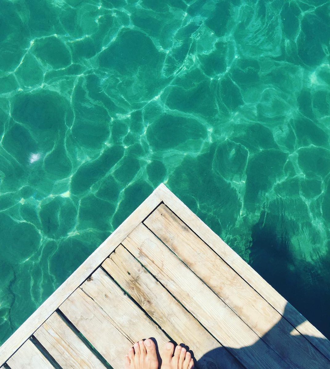 Turquoise sea makes everyone happy #flammbodrum
