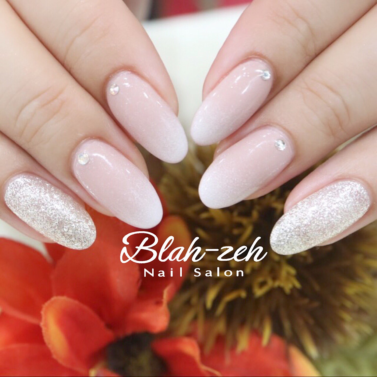 Blah Zeh Nail Salon School Ikkoネイル シルバーネイル Ikkoネイル グラデーションネイル ホワイトネイル シルバーネイル ビジューネイル エアブラシネイル エアグラデーションネイル 錦糸町ネイルサロン オフィスネイル シンプルネイル 上品