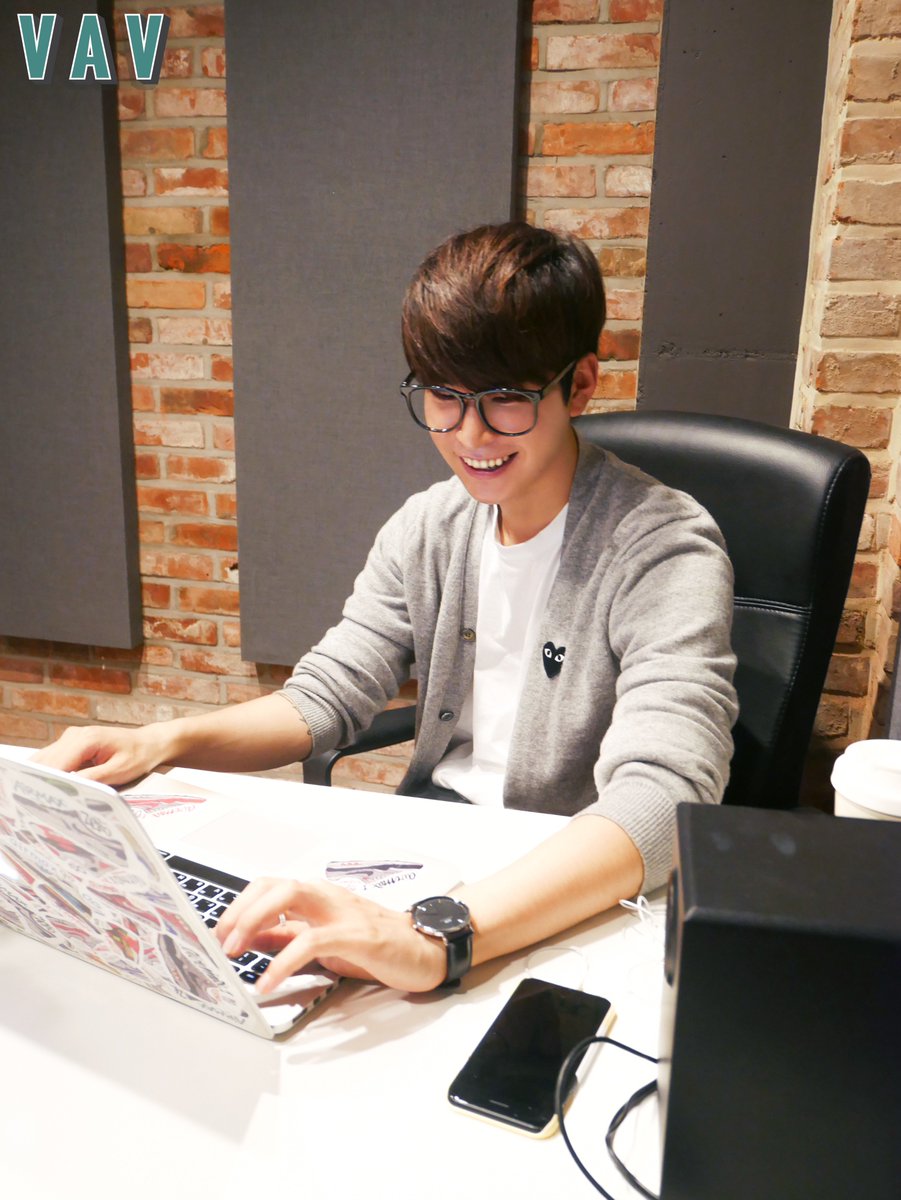 VAV tweet media