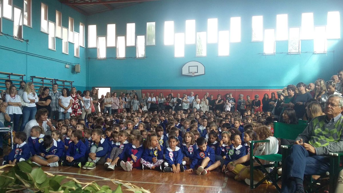 #primogiornodiscuola speciale per bambini di <a href="/comunecasole/">Comune Casole d'Elsa</a> nella nuova scuola primaria realizzata con finanziamento Stato e privati.