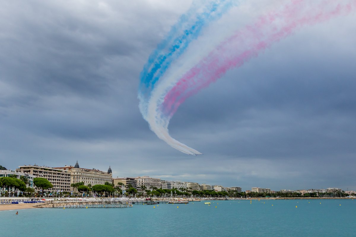 Slpcannes's tweet photo. la @RoyalAirForce de passage a @villecannes pour le #40Th du @YachtingCannes @CannesPalais @CannesIsYours cc @davidlisnard @VisitCotedazur https://t.co/U4j7nfI0on