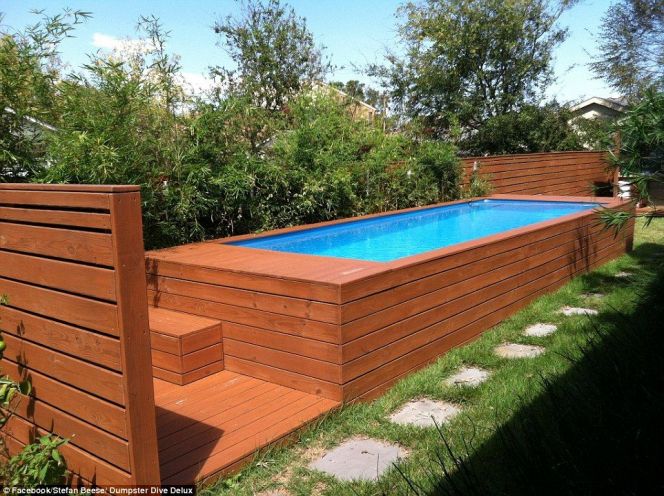 Des #conteneurs de cargo recyclés en…piscines <a href="/Guidepiscinefr/">Guide-piscine.fr</a> bit.ly/2h6KYXN #Innovation #piscines