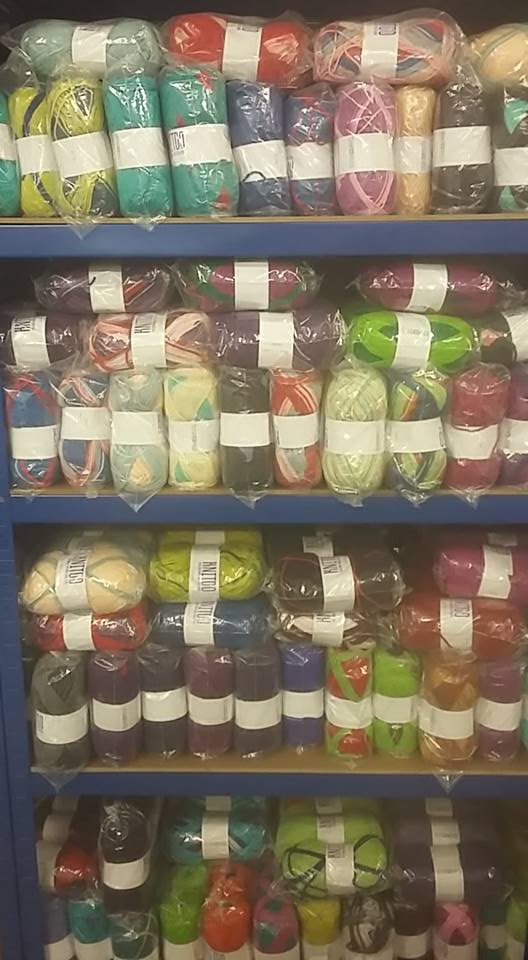 EmmausHerts's tweet photo. We have our first donation for #BlanketsfortheHomeless. Thank you! Do you love knitting, crocheting or sewing? Follow @HertsBlankets if so. https://t.co/ca6dw1rGHv