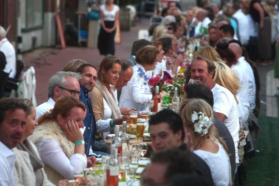 vvvgooivecht's tweet image. Dit weekend @BussumCultureel muziek, film, dans, theater &amp;amp; beeldende kunst. Met natuurlijk gezellig eten en drinken: bit.ly/2x0Thyv