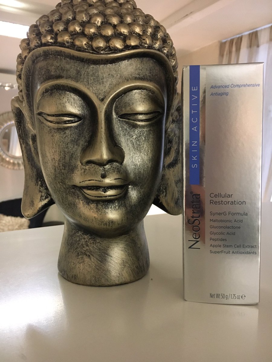 Age is inevitable. Aging isn't #antiaging Want to know what you should be using? 01392 690188 01752 222107