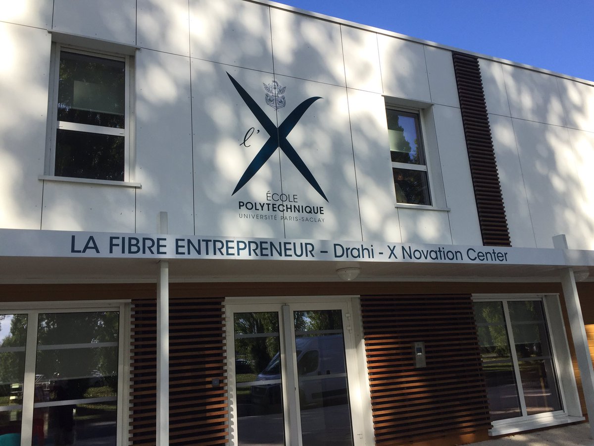 KarineSacepe's tweet photo. Visite de l'incubateur de l'Ecole @Polytechnique #GTInno2017 @CRG_X @collspaces @AltranFR https://t.co/n4jw0ZzViP