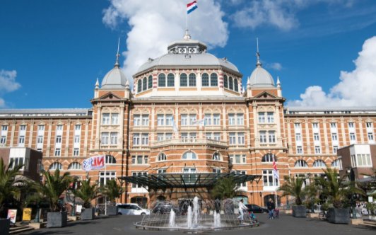 nl_ix's tweet photo. A new #NeutralPeeringDays has begun! And what a lovely day it is. We welcome everyone @AmrathKurhaus again. https://t.co/tx5rCv8ggK
