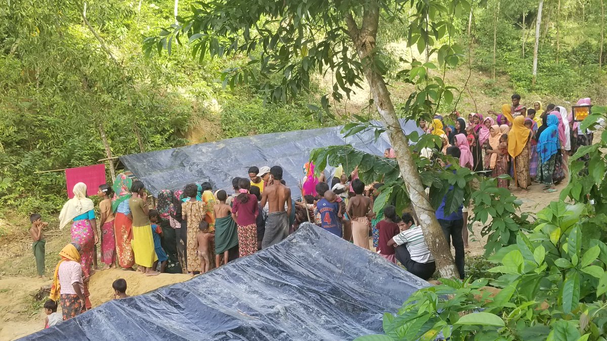 We need a coordinated response among agencies bringing aid to nearly 400,000 destitute people fleeing #Myanmar bit.ly/2ybh9Nm