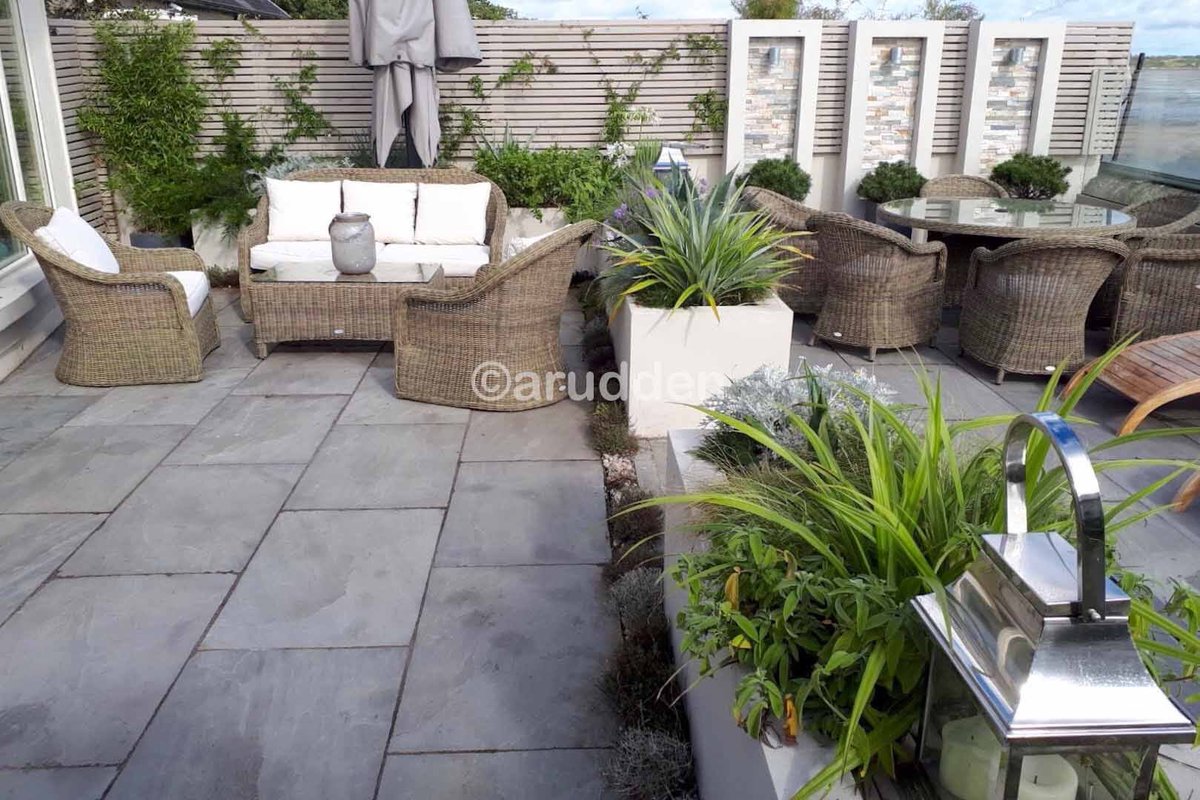 AlanRudden's tweet image. Some shots from a recent visit to this compact coastal garden which we created earlier this year in Sandymount, Dub.