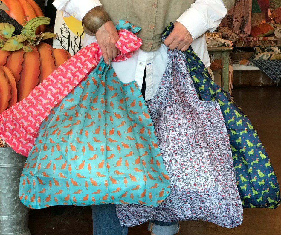 SampleHouseTX's tweet photo. Always on the go? These totes from Rockflowerpaper are easy to fold up and store in your purse for when you need them! https://t.co/4FEAtfzMte