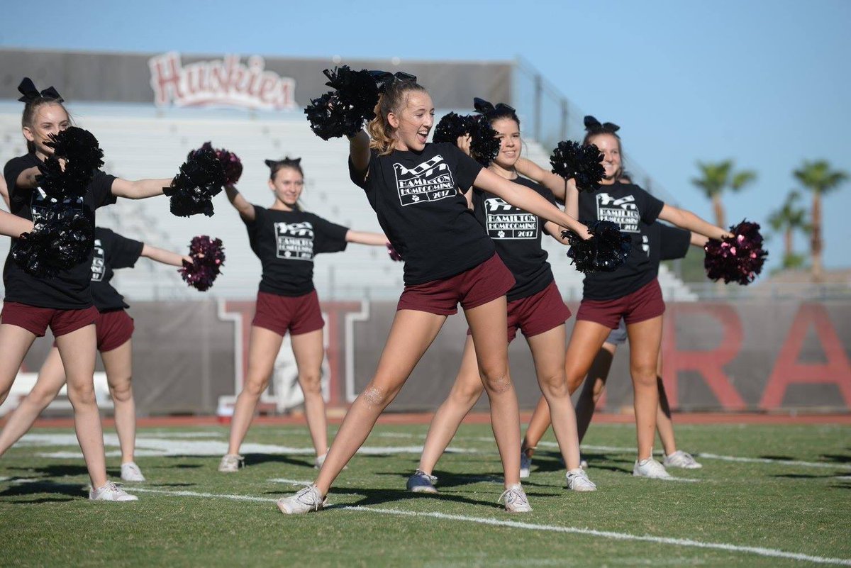 Happy Homecoming Huskies!  Excited for a great carnival, varsity game and dance! Thank student council! #beatcesarchavez #fightonhuskies