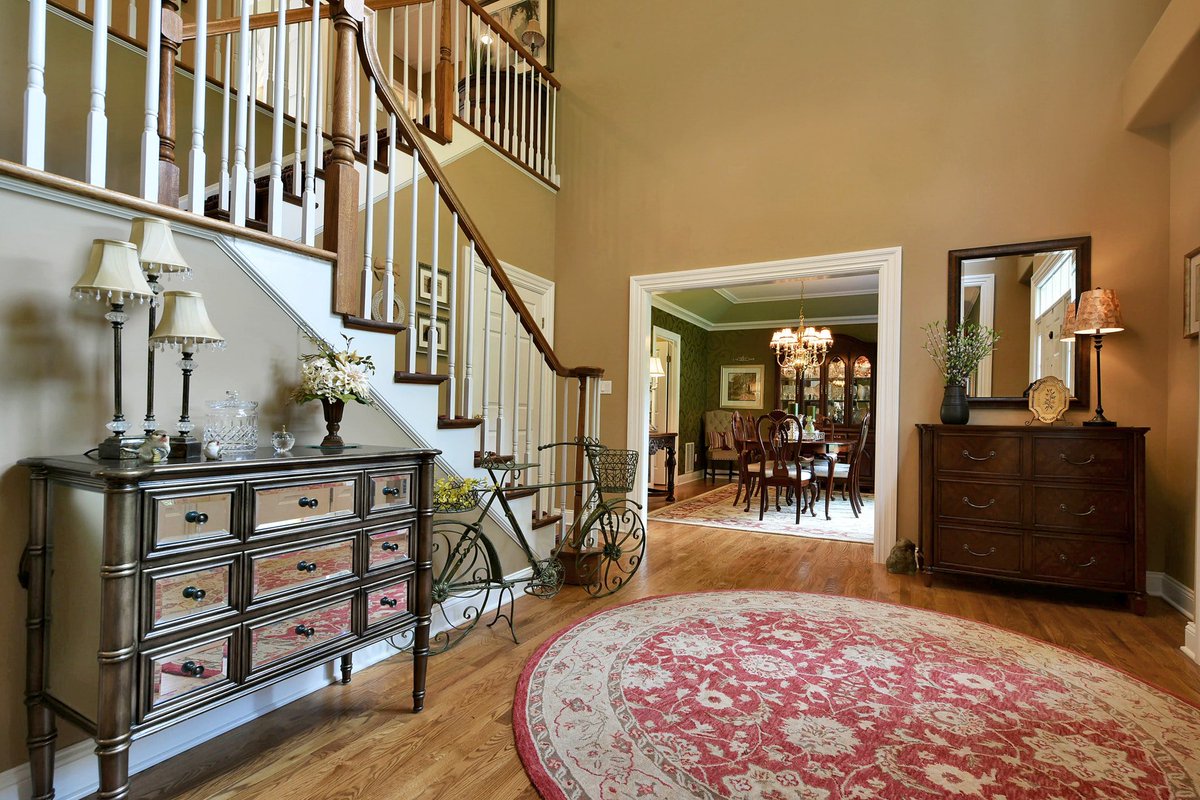NJHomeScene's tweet image. HOT! Get a 1-day jump on this EXCEPTIONAL #RandolphNJ Home LOTS of PICS &amp;amp; Floor Plans ow.ly/e9TY30fbEWr #ShongumLake #RicklandEstates