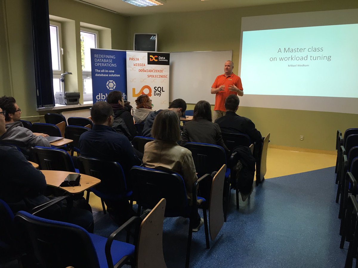 NowinskiK's tweet image. Other workshops on friday before tomorrow's main day of #sqlsatpoland @PLSSUG