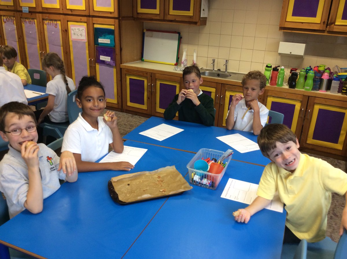 WilliamLawSch's tweet photo. Class 12 have triumphed! Despite their wobbles, the children used their learning powers to make bread without any adult help! #reallearners https://t.co/1263AiEK9T