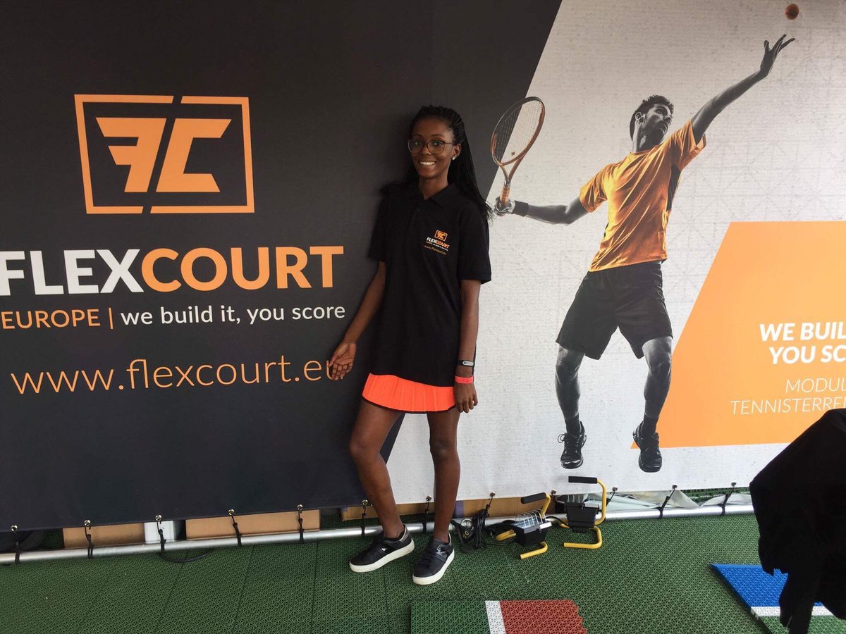 Finessedhostess's tweet photo. Ons hostessenbureau @Finessedhostess verzorgt de #hospitality op de stand van @flexcourt1 tijdens de #daviscup in @palais12. #superteam https://t.co/GG5ExAXKdy