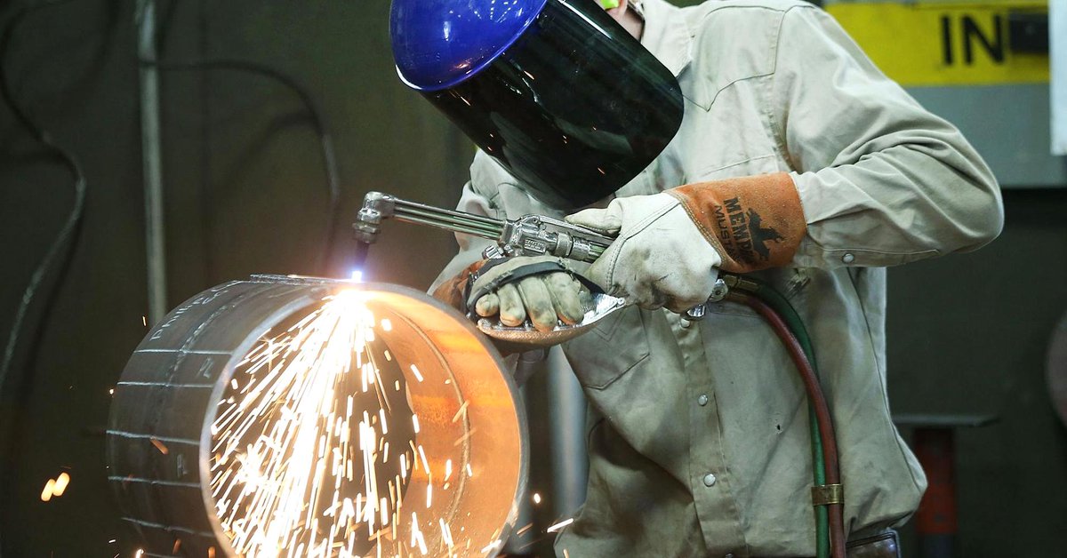 efujisecurities's tweet photo. Industrial production falls for first time since Jan., slammed by Hurricane Harvey https://t.co/0CWKU5KbXX https://t.co/h2wDXkeDWu