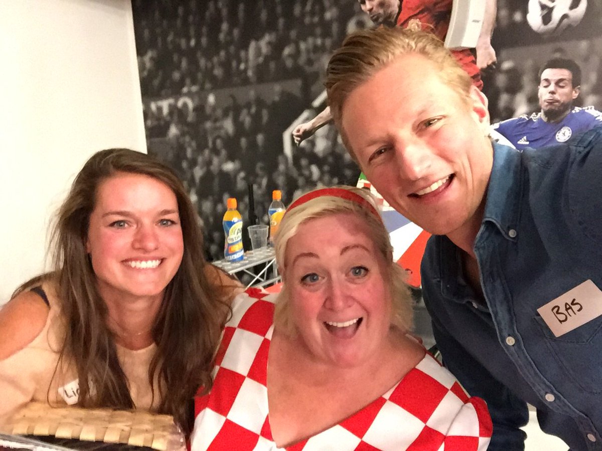 SX-tival's 'Ik hou van Brabant' met <a href="/lidewijwelten/">Lidewij Welten</a> &amp; quizzzzmasterrrr <a href="/christeldelaat/">christel de laat</a> #SX #TeamBrabantSport