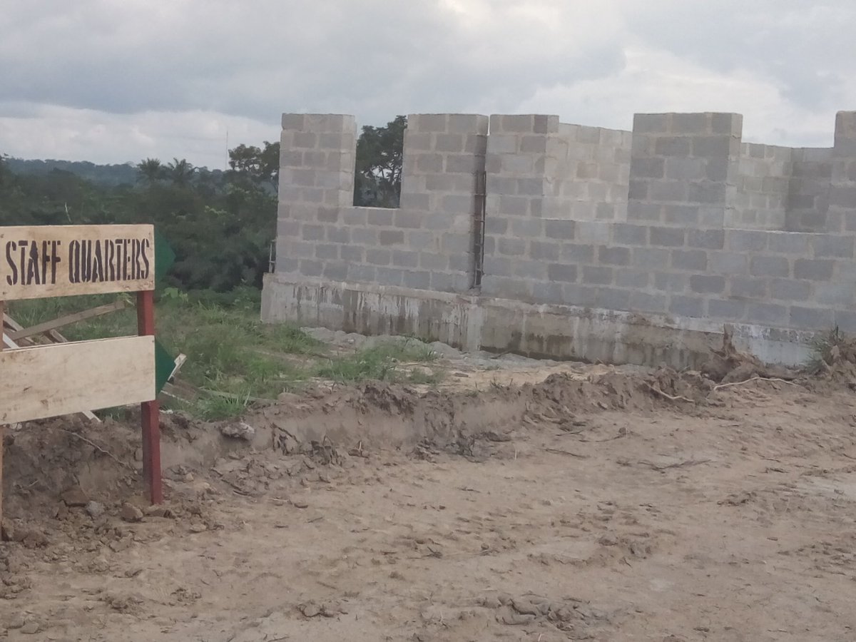 AyadeRevolution's tweet photo. Ongoing construction work at the ultra modern cocoa processing factory ikom #Ayadeontour https://t.co/bxU56020r9