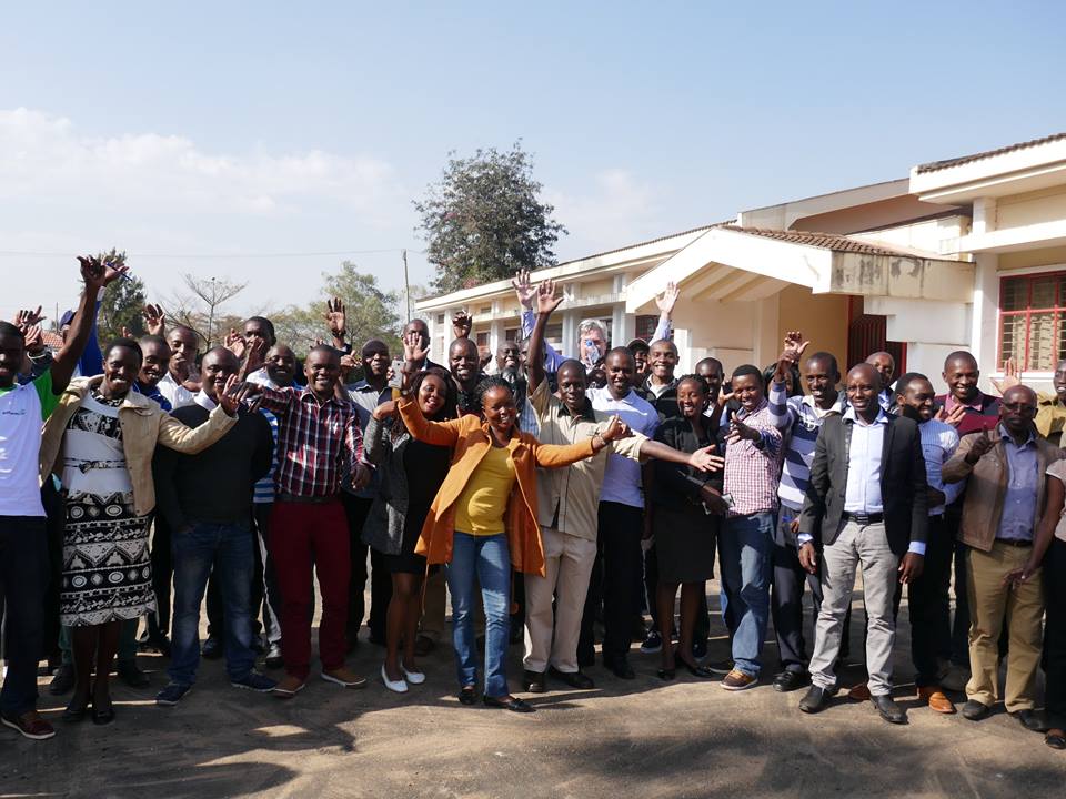 SoilCaresFoundn's tweet photo. Celebrating the first results of the #ScanningForSuccess project in Kenya! Thank you all for participating and making the event successful! https://t.co/AThTRj9PzX