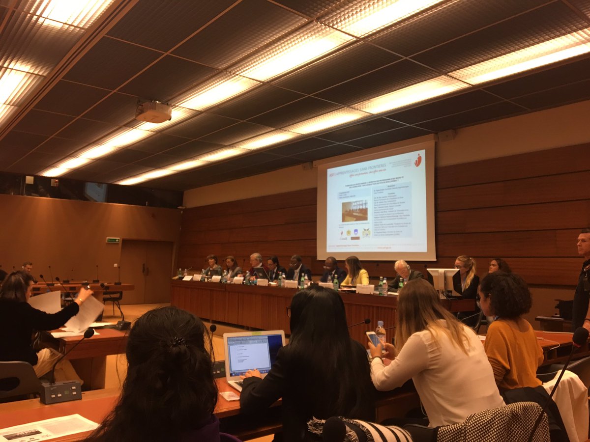 oidel_edu's tweet photo. Claire de Lavernette participant au événement parallèle sur la formation aux droits de l'homme des journalistes #HRC36 #hrel https://t.co/qshPKujNVN