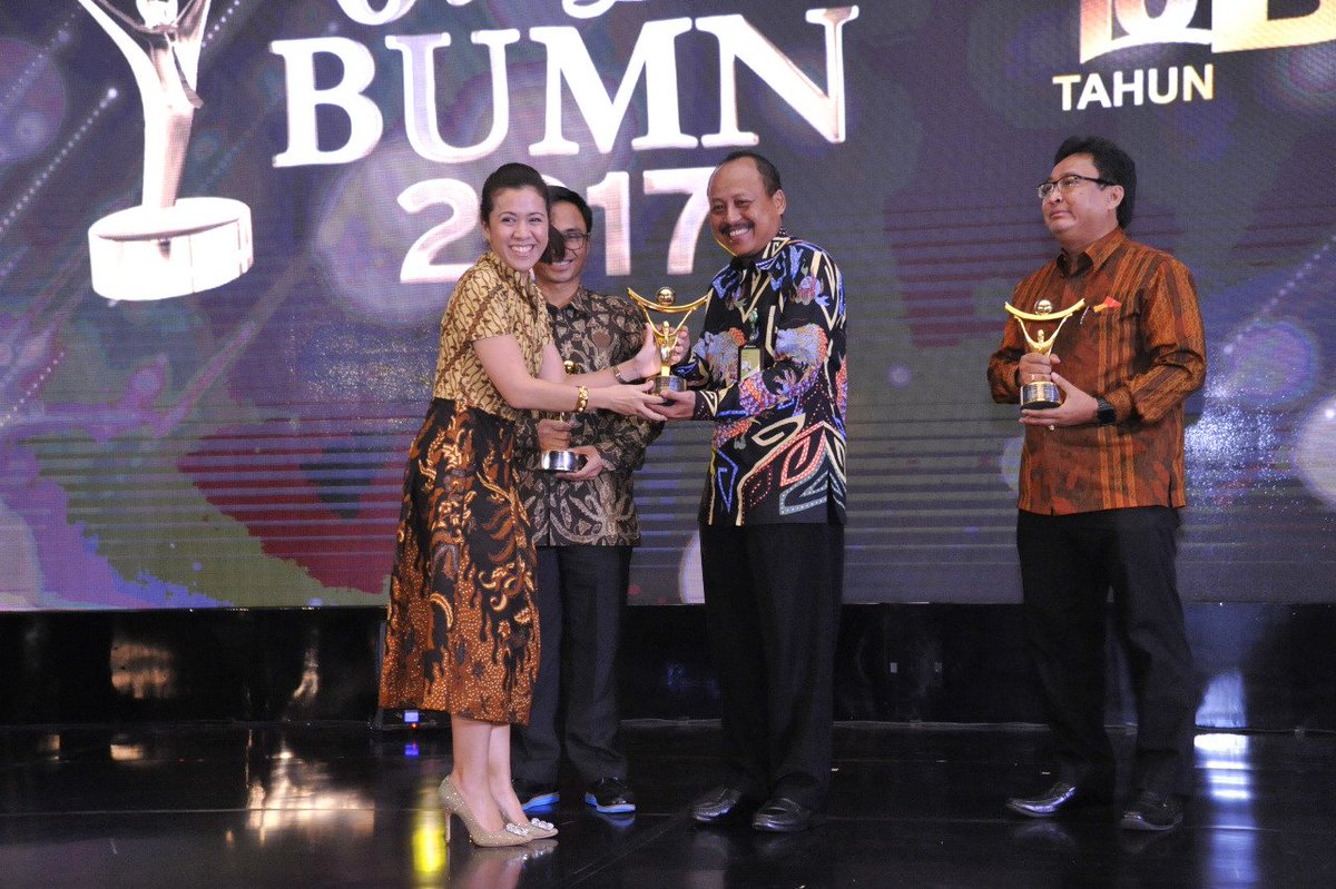 Pertaminalub's tweet photo. Pertamina Lubricants berhasil memenangkan 2 kategori; Juara 1 Kategori Pengembangan Strategi Terbaik dan Juara 1 Kategori Keuangan Terbaik https://t.co/x9aPdNK1Pc