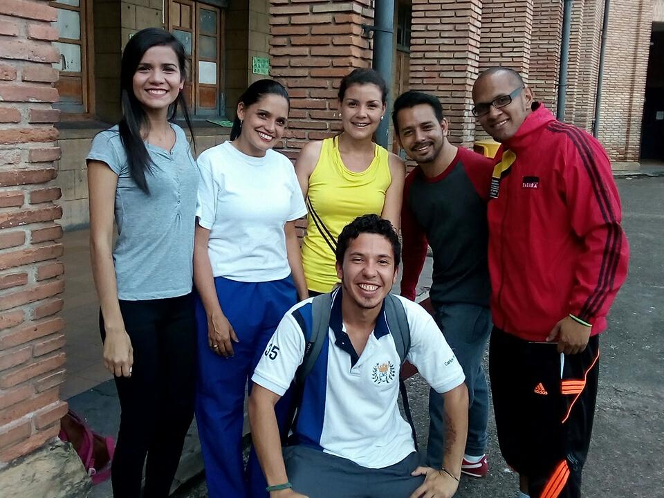 elchambajuvenil's tweet photo. Con el equipo de trabajo #MicroMisionTachira2017 #ChambaJuvenil2017 https://t.co/TZjfUj0h9i