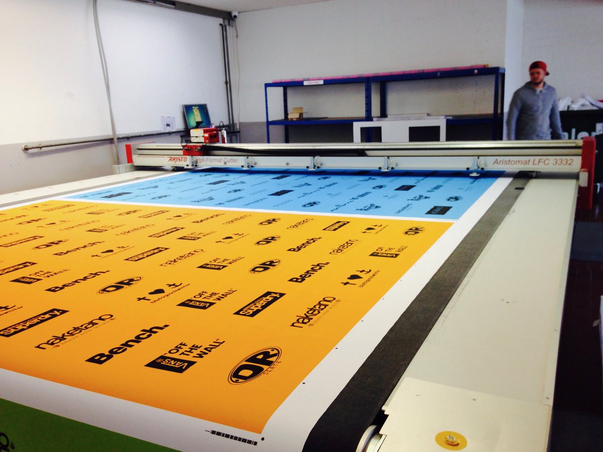 MajorPrintLtd tweet picture