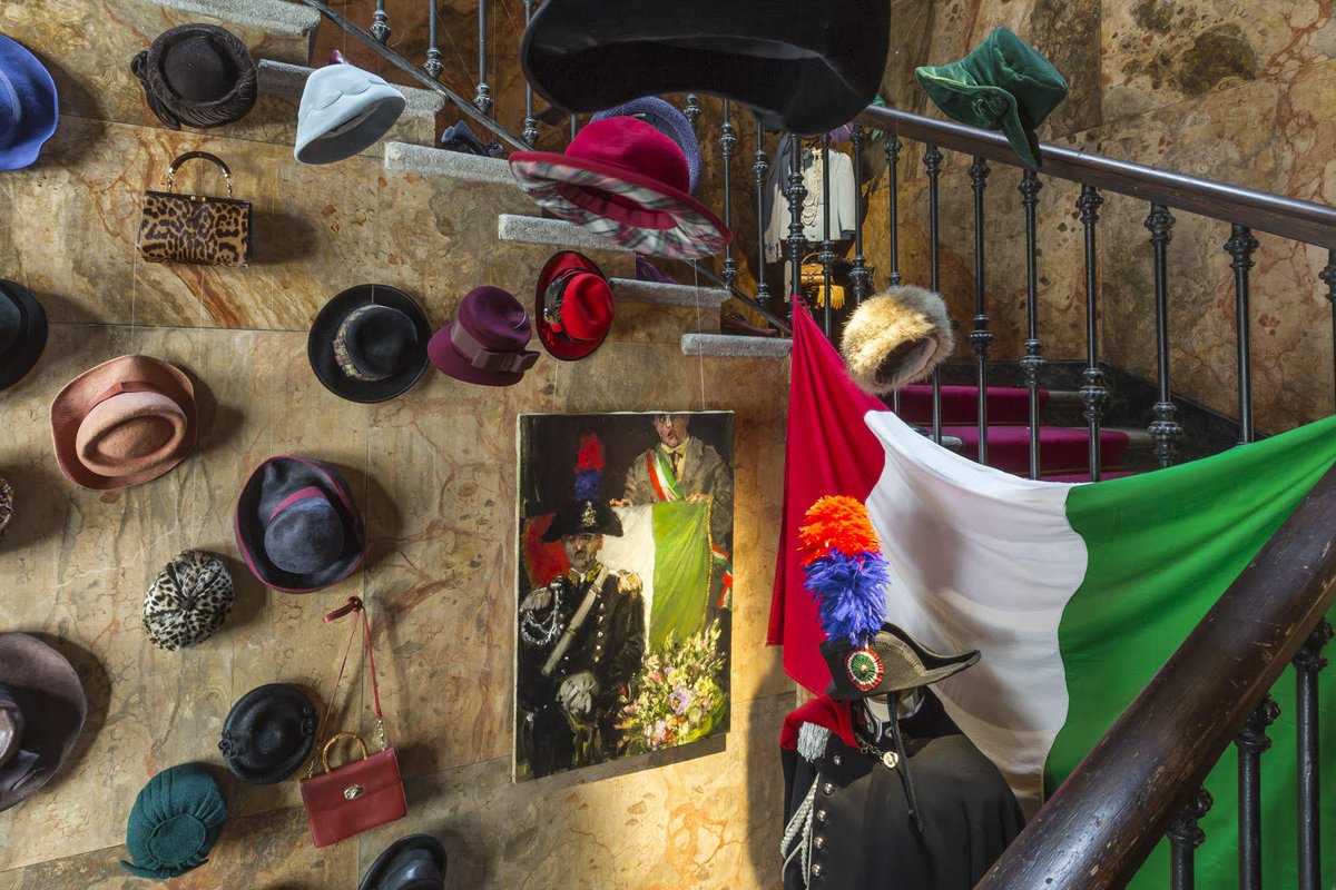 DOMENICA,17sett, apertura straordinaria <a href="/CasaManzoni/">CasaManzoni</a> dalle 15 alle 19(ultimo ingresso h18)per Mortality with Vitali&gt; goo.gl/WfBgEi