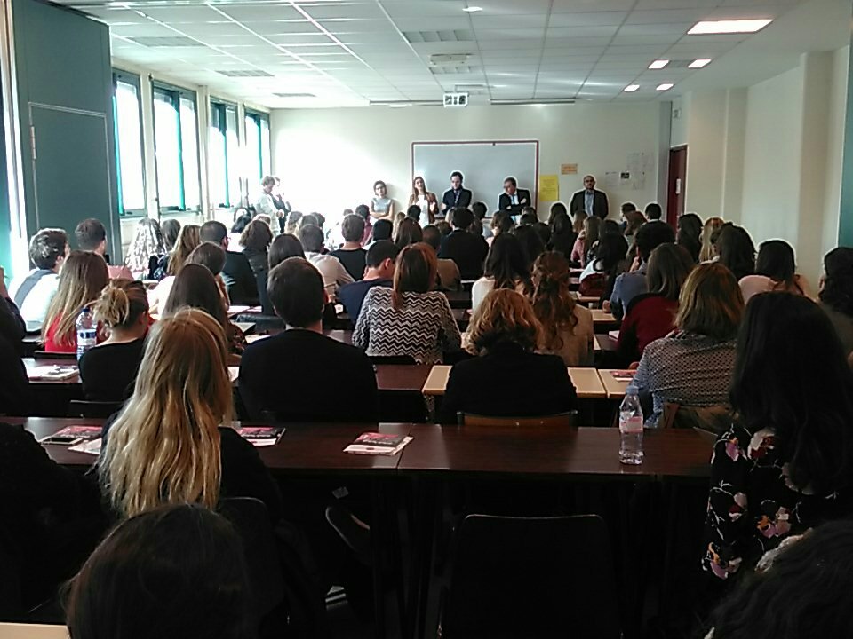 ManonLaumelais's tweet photo. Rentrée M2 IP/IT ! @alexbensamoun @M2_PIFTN @u_psud https://t.co/rNVcuMmkXs