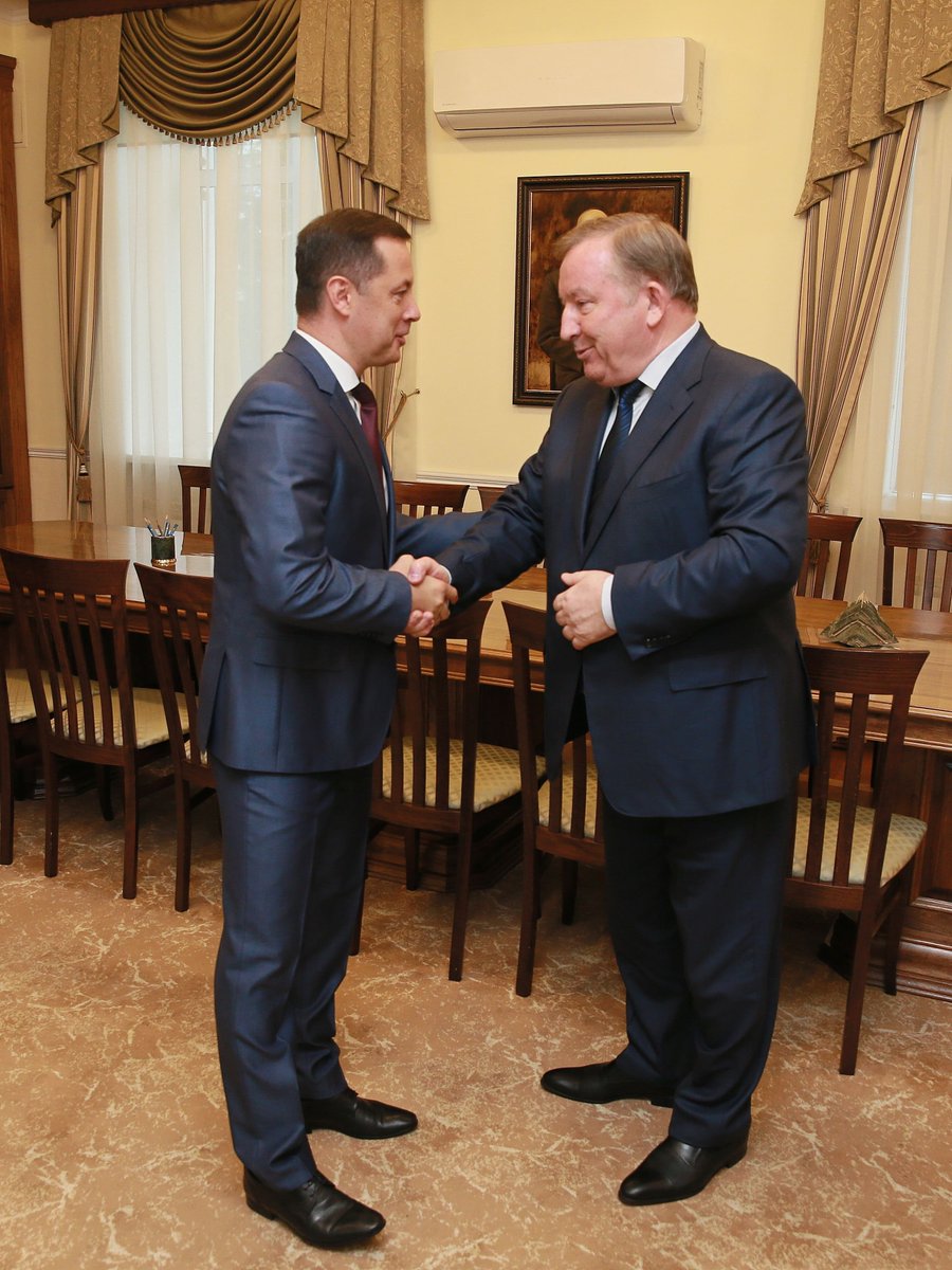 Состоялась рабочая встреча Артёма Сидорова и губернатора Алтайского края Александра Карлина rpn.gov.ru/news/sostoyala… <a href="/altairegion22/">Алтайский край</a>