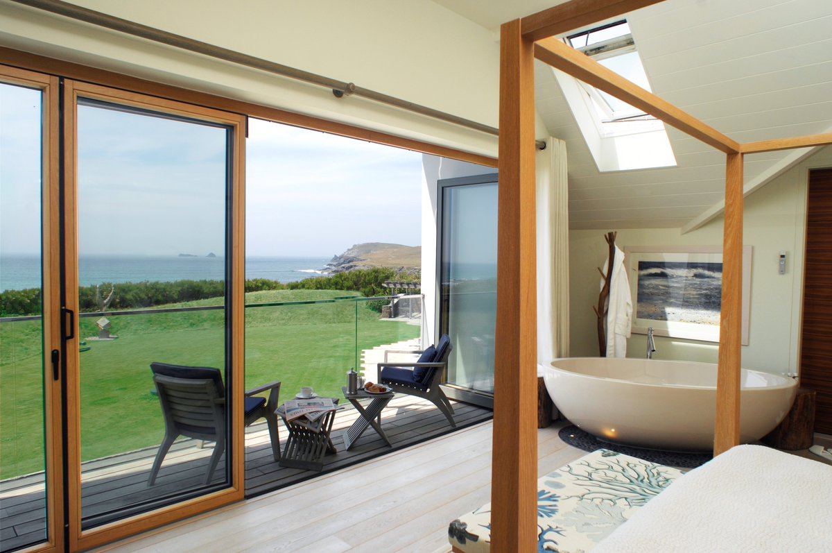 simonescapes's tweet image. There's still 10% off September UK stays when you sign up to our newsletter! Enjoy the last of the summer sunshine bit.ly/2v4rLeh